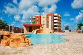 El Combate Oceanview Condo with Pool and Smart TV